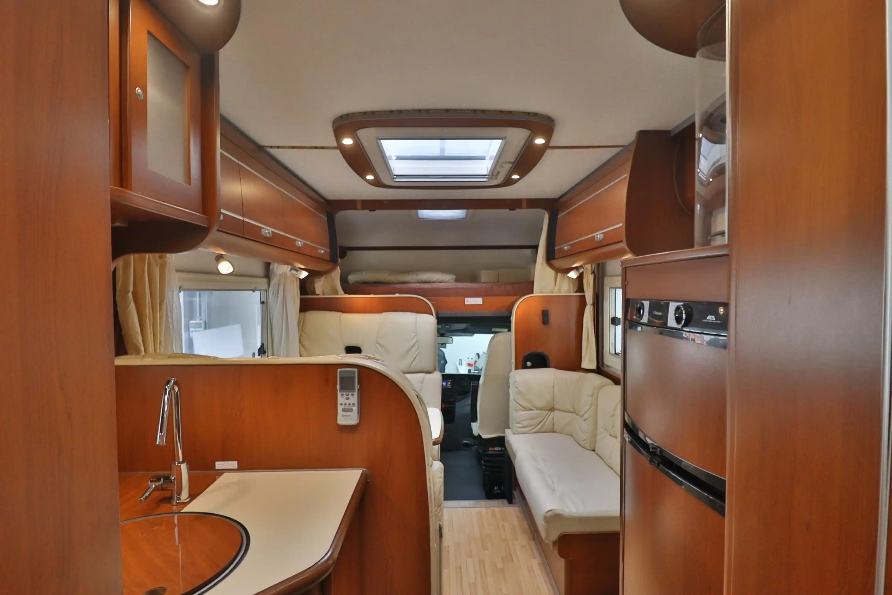 DETHLEFFS A 9800 XXL Globetrotter